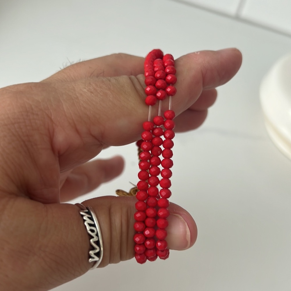 Cute Red Bracelets - Picture 8 of 9